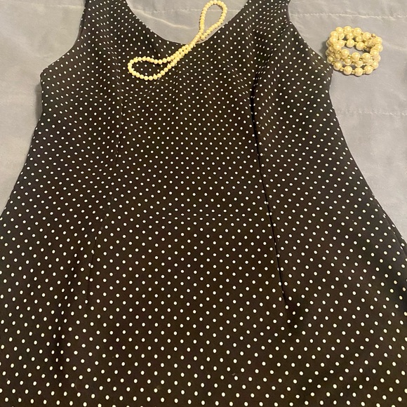 Petite sheath dress, sheer with lining, by Madison Leigh. - Picture 6 of 11